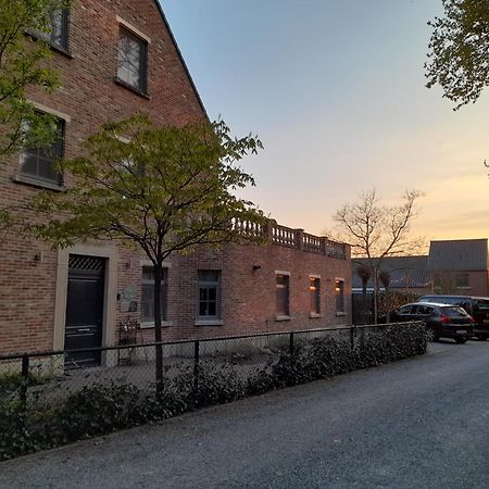 B&B De Floreffe NeerNeerpelt Dış mekan fotoğraf